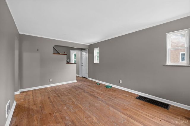 1398 Adams Road, Cincinnati, OH 45231