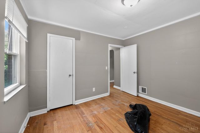 1398 Adams Road, Cincinnati, OH 45231
