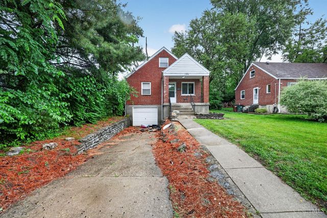 1398 Adams Road, Cincinnati, OH 45231
