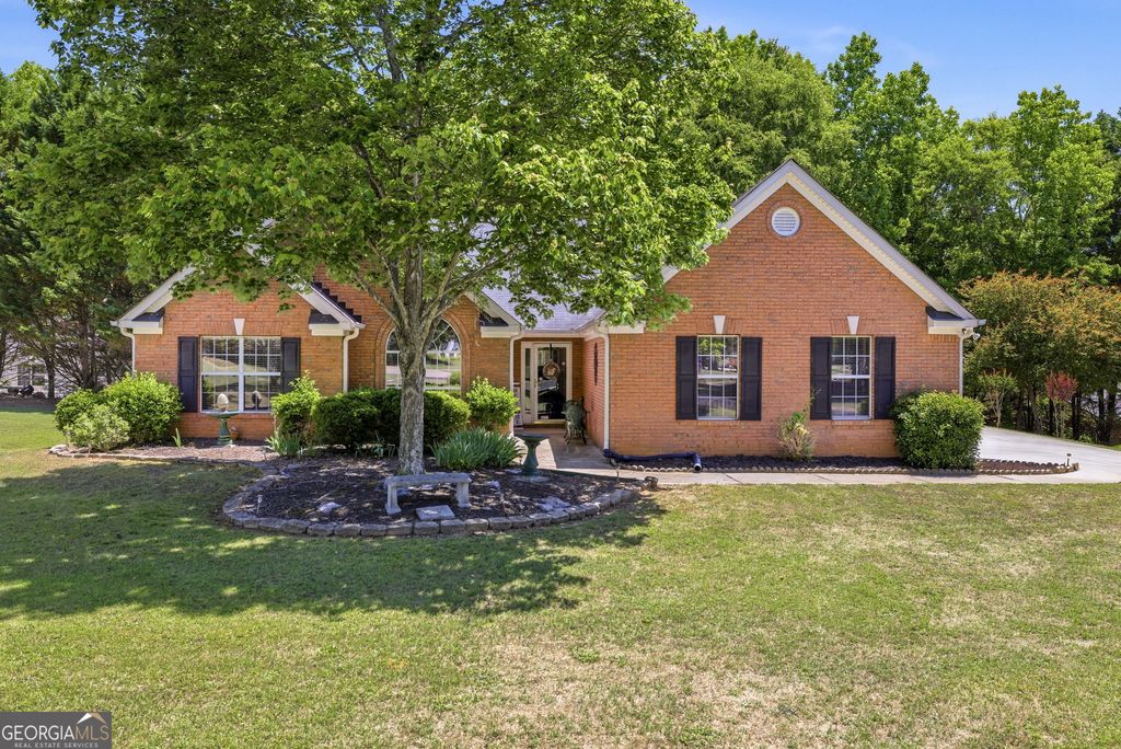 21 Field Stone Circle, Jefferson, GA 30549