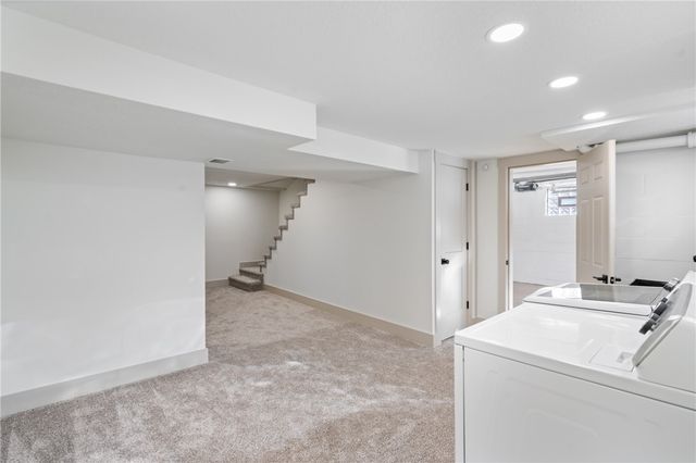 293 Hillcrest Circle, Robinson Twp, PA 15237