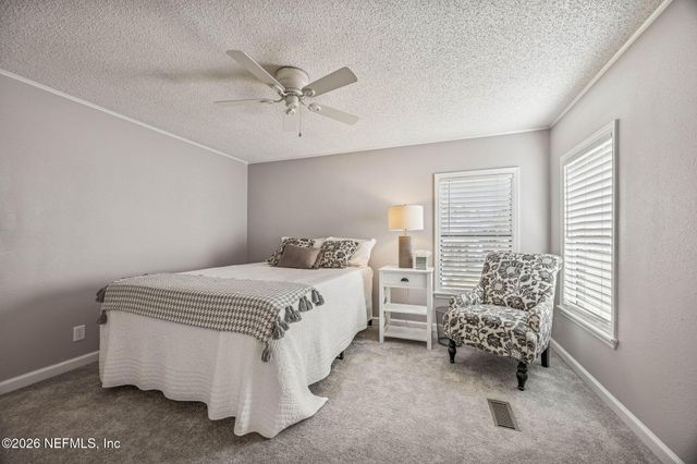 170 MOONLITE Drive, Welaka, FL 32193