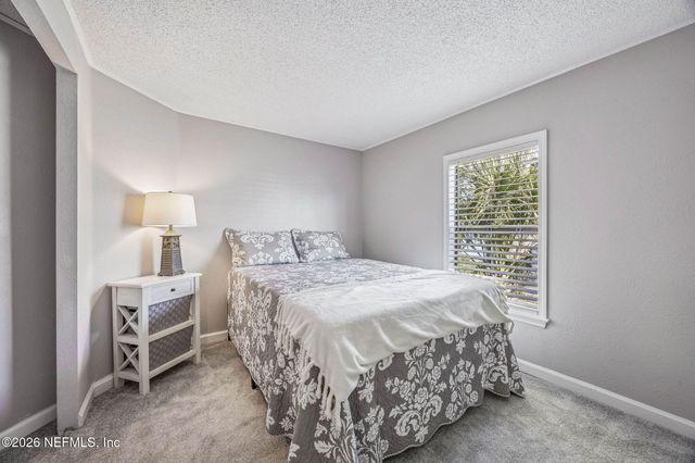 170 MOONLITE Drive, Welaka, FL 32193