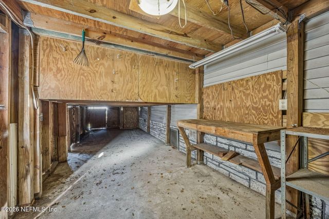 170 MOONLITE Drive, Welaka, FL 32193