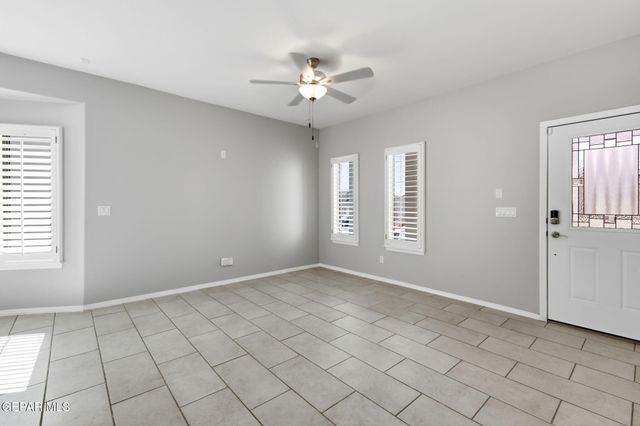 220 ANGLESY Place, El Paso, TX 79928