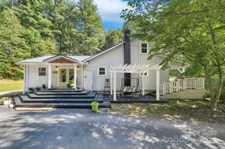 165 Orchard Lane, Brevard, NC 28712