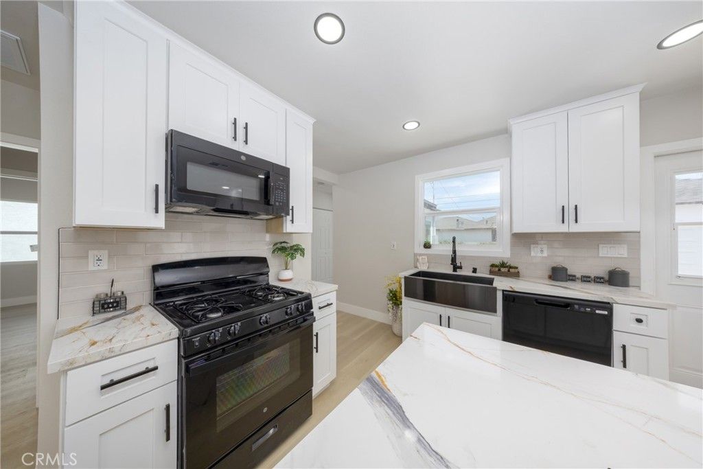Image 15 of property listing at 2416 W Repetto, Montebello, CA 90640