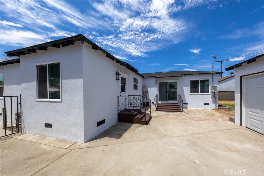 Image 26 of property listing at 2416 W Repetto, Montebello, CA 90640