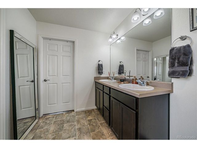 10097 Cedar St, Firestone, CO 80504