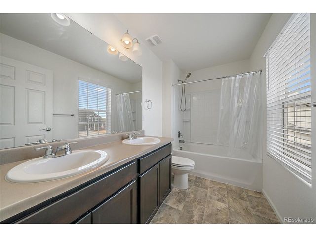 10097 Cedar St, Firestone, CO 80504