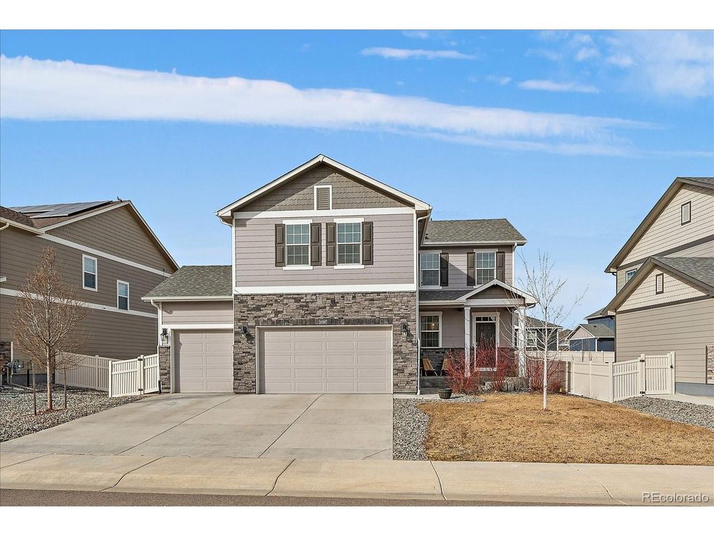 10097 Cedar St, Firestone, CO 80504