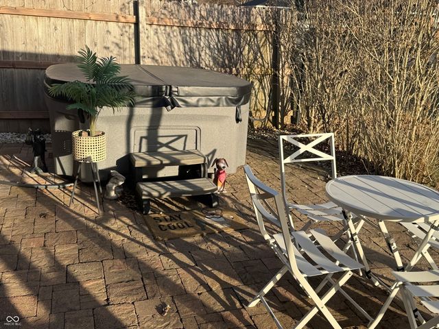 8041 Scarborough Blvd S Drive, Indianapolis, IN 46256