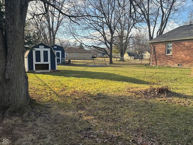 8041 Scarborough Blvd S Drive, Indianapolis, IN 46256