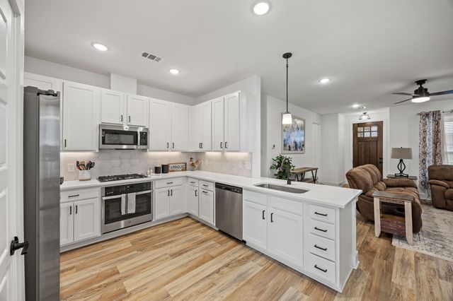 10856 Eva Mae Boulevard, Grand Prairie, TX 76065