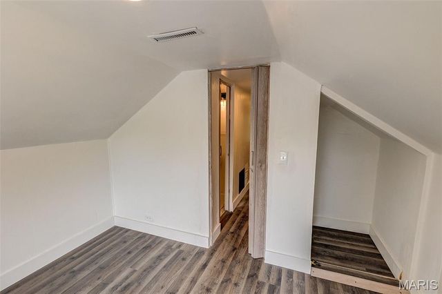 3210 Clifton Avenue, Alton, IL 62002
