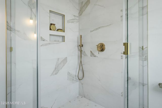 33 Hamilton Avenue Unit 7, Seaside Heights, NJ 08751