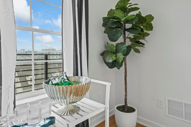 33 Hamilton Avenue Unit 7, Seaside Heights, NJ 08751