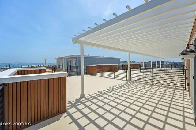 33 Hamilton Avenue Unit 7, Seaside Heights, NJ 08751