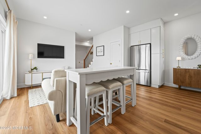 33 Hamilton Avenue Unit 7, Seaside Heights, NJ 08751