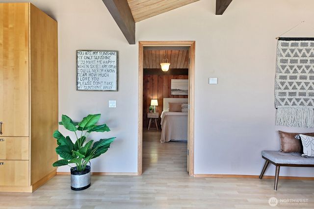 1412 Commodore Place, Freeland, WA 98249