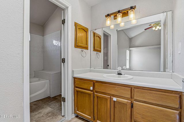 10892 REEF SANDS Drive, El Paso, TX 79924