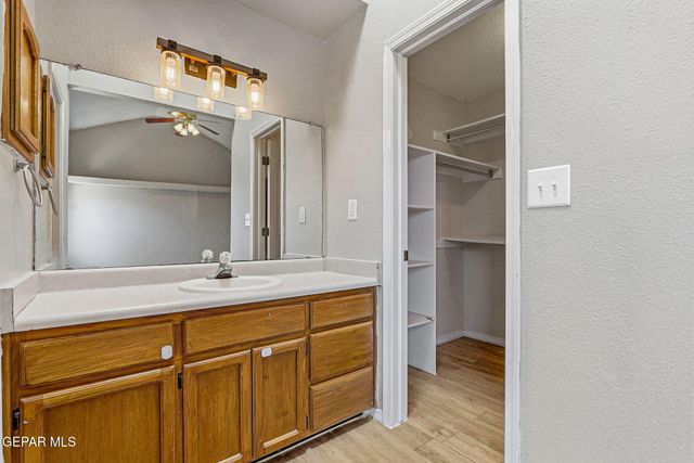 10892 REEF SANDS Drive, El Paso, TX 79924
