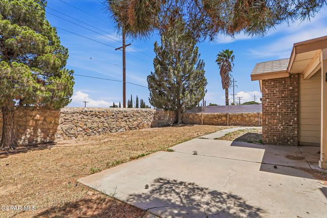 10892 REEF SANDS Drive, El Paso, TX 79924