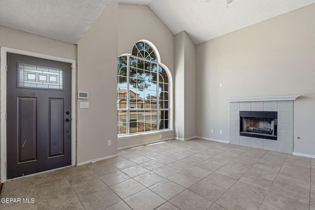 10892 REEF SANDS Drive, El Paso, TX 79924
