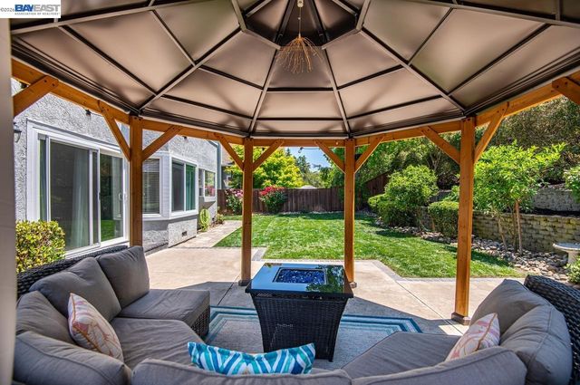 3837 Hillside Ave, Livermore, CA 94551
