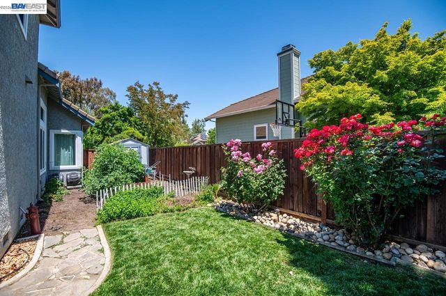 3837 Hillside Ave, Livermore, CA 94551