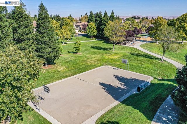 3837 Hillside Ave, Livermore, CA 94551