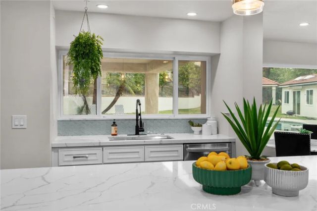 2368 N Vallejo, Upland, CA 91784