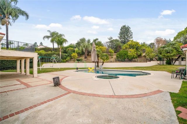 2368 N Vallejo, Upland, CA 91784