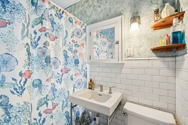 850 Clear Avenue, Saint Paul, MN 55106