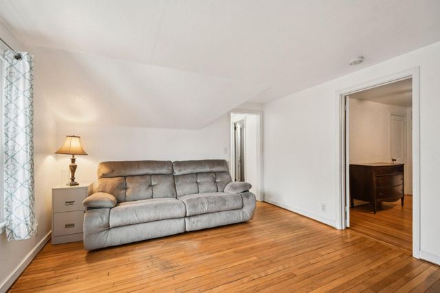 850 Clear Avenue, Saint Paul, MN 55106