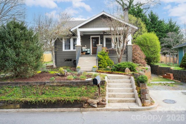 21 Craig Circle, Asheville, NC 28805
