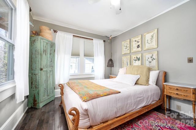 21 Craig Circle, Asheville, NC 28805