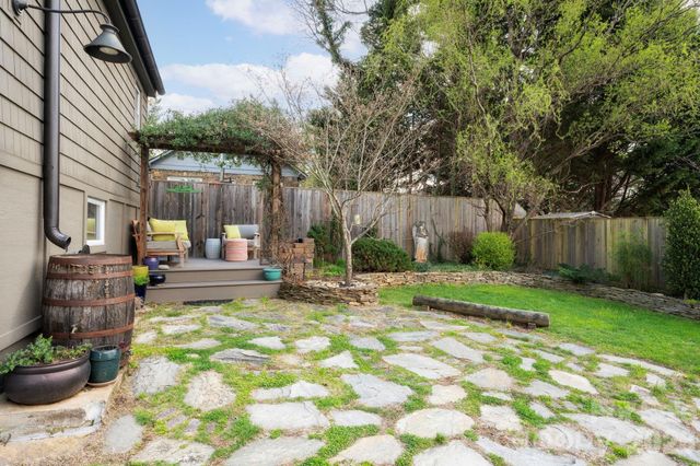 21 Craig Circle, Asheville, NC 28805