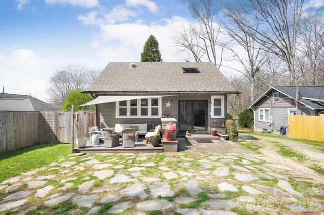 21 Craig Circle, Asheville, NC 28805