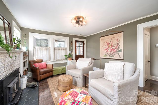 21 Craig Circle, Asheville, NC 28805