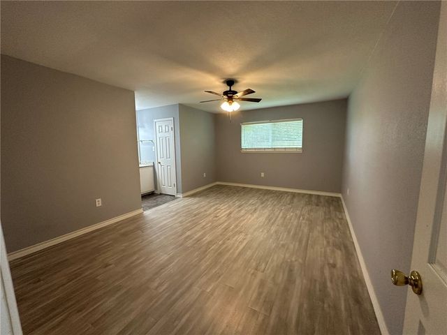 2201 Timberline, Portland, TX 78374