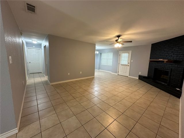 2201 Timberline, Portland, TX 78374