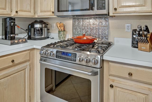 8905 San Joaquin Trail, Fort Worth, TX 76118