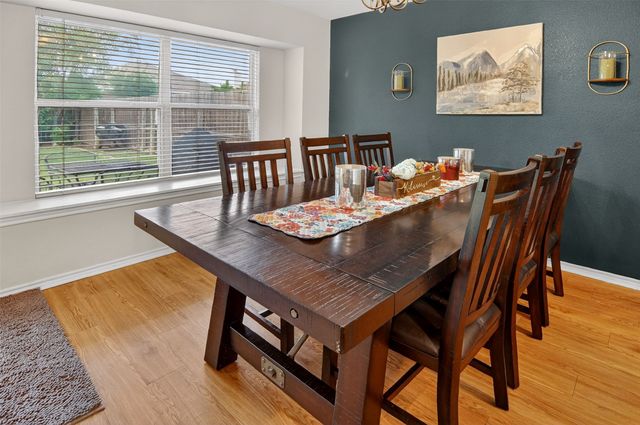 8905 San Joaquin Trail, Fort Worth, TX 76118