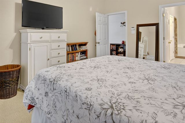 8905 San Joaquin Trail, Fort Worth, TX 76118