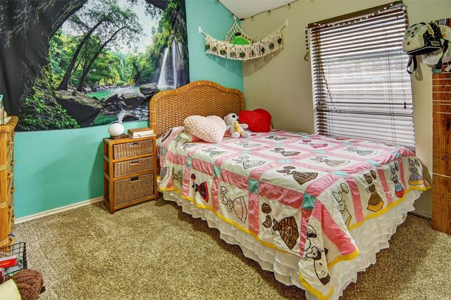 8905 San Joaquin Trail, Fort Worth, TX 76118