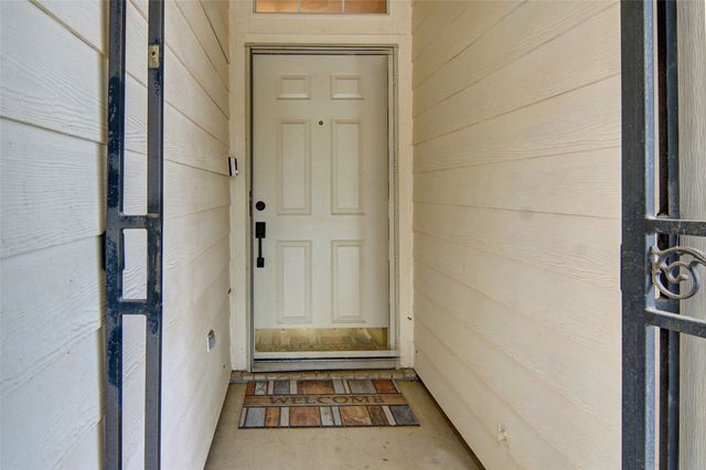 8905 San Joaquin Trail, Fort Worth, TX 76118