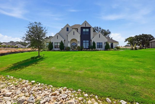 3022 Southern Rise Court, Granbury, TX 76049