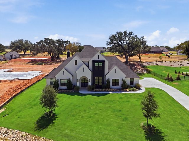3022 Southern Rise Court, Granbury, TX 76049