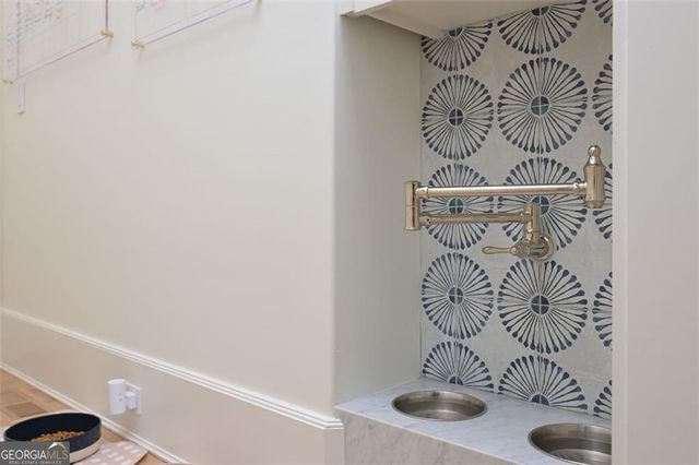 3379 Rennes Drive NE, Brookhaven, GA 30319